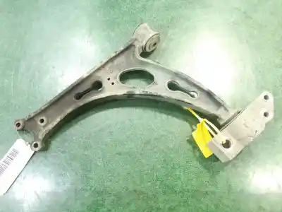 Pièce détachée automobile d'occasion BRAS DE SUSPENSION INFERIEUR AVANT GAUCHE pour SKODA OCTAVIA BERLINA (1Z3)  Références OEM IAM 1K0407151AC  