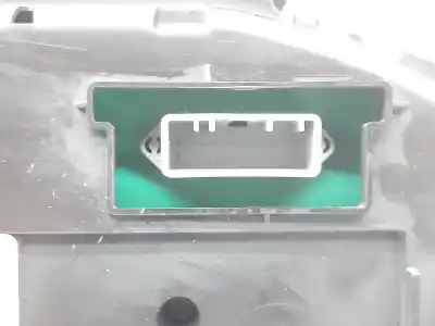 Peça sobressalente para automóvel em segunda mão quadrante por renault clio iii confort dynamique referências oem iam 8201059899  