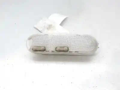 Pezzo di ricambio per auto di seconda mano LUCE INTERNA per RENAULT CLIO III  Riferimenti OEM IAM 8200074362  