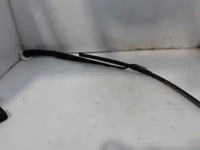 Pièce détachée automobile d'occasion bras d'essuie-glace avant gauche pour hyundai ix35 (lm, el, elh) 2.0 crdi 4wd références oem iam 983102s000