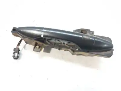 Pièce détachée automobile d'occasion poignée de porte avant droite pour hyundai ix35 (lm, el, elh) 2.0 crdi 4wd références oem iam 826512y700ca