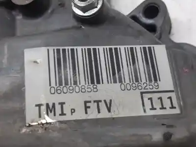 Gebrauchtes Autoersatzteil kipphebelabdeckung zum toyota avensis sedán (_t25_) 2.2 d-4d (adt251_) oem-iam-referenzen 112010r010  