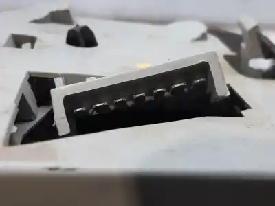 Автозапчасти б/у правый задний фонарь за jaguar s-type ii (x200) 4.2 v8 ссылки oem iam xr8313404ag  
