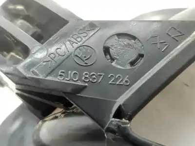 Автозапчастина б/у усередині передня права ручка для skoda fabia ii combi (545) 1.2 посилання на oem iam 5j0837226  