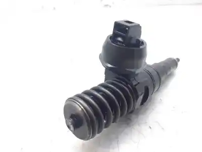 Second-hand car spare part injector for audi a3 (8l) 1.9 tdi ambiente oem iam references 038130073aj  