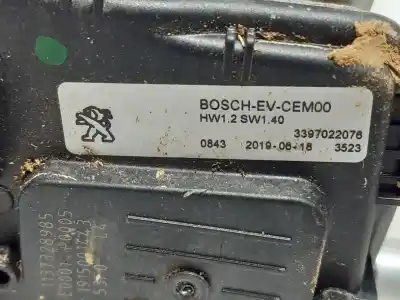 Pezzo di ricambio per auto di seconda mano tiranti e motorino del tergicristallo anteriore per peugeot 5008 active riferimenti oem iam 9824762480