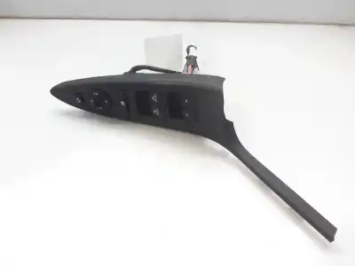 Second-hand car spare part left front power window switch for hyundai ix20 tecno blue oem iam references   