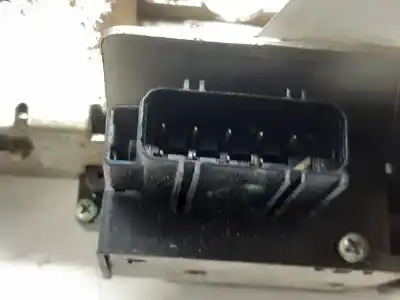 İkinci el araba yedek parçası arka sag kapi kilidi için ford tourneo connect (tc7) kombi b. corta (2006->) oem iam referansları   