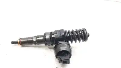 Second-hand car spare part injector for audi a3 (8l) 1.9 tdi ambiente oem iam references 038130073aj  