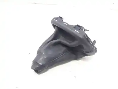 Автозапчасти б/у накладка рычага передач за audi a3 (8l) 1.6 ambiente ссылки oem iam 8l0711110cfkz
