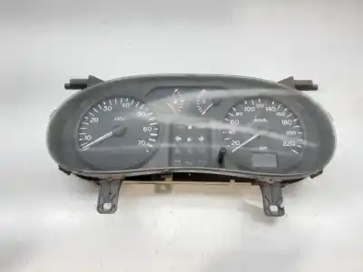 Peça sobressalente para automóvel em segunda mão quadrante por renault clio ii fase ii (b/cb0) alize 80 cv / 59 kw referências oem iam 8200059763  