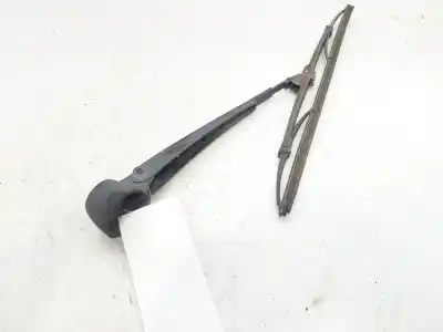 Second-hand car spare part rear windshield wiper arm for audi a3 (8l) 1.9 tdi oem iam references 8d9955407a Second-hand car spare part rear windshield wiper arm for audi a3 (8l) 1.9 tdi oem iam references 8d9955407a