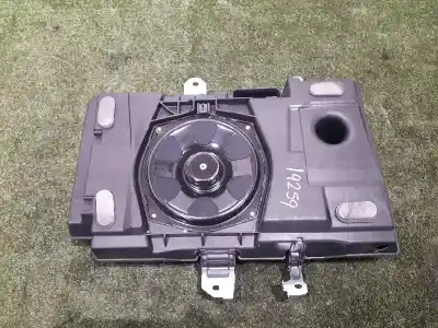 Peça sobressalente para automóvel em segunda mão colunas de som por land rover evoque pure referências oem iam bj3218808eb