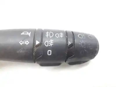 Second-hand car spare part headlights switch for renault clio ii fase i (b/cbo) 1.9 d alize oem iam references 7701048908