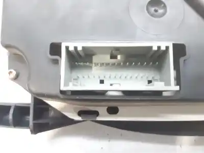 Автозапчасти б/у приборная доска за renault clio ii fase ii (b/cb0) expression ссылки oem iam 8200059763
