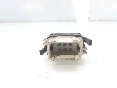 Автозапчасти б/у выключатель переднего правого окна за renault clio ii fase ii (b/cb0) expression ссылки oem iam 8200060046
