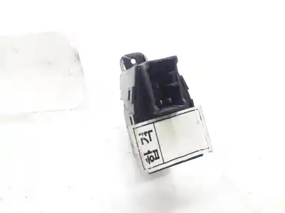 Автозапчасти б/у УПРАВЛЕНИЕ ЗАДНИМИ ЛЕВЫМИ СТЕКЛАМИ за HYUNDAI SANTA FE (SM)  ссылки OEM IAM 621W02280  