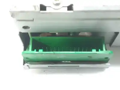 İkinci el araba yedek parçası SES SISTEMI / RADYO CD için RENAULT MEGANE II BERLINA 5P  OEM IAM referansları 8200084437A  