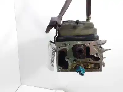 Pièce détachée automobile d'occasion culasse du moteur pour peugeot 207 1.4 références oem iam 9634005110  