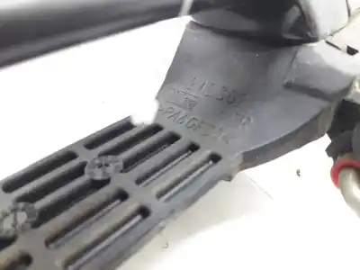 Peça sobressalente para automóvel em segunda mão puxador exterior frente direito por toyota avensis (_t25_) 2.2 d-4d (adt251_) referências oem iam 6921105903