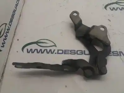 Second-hand car spare part right front hood hinge for bmw 1 coupé (e82) 120 d oem iam references 7060560