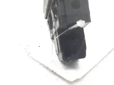 Second-hand car spare part esp button for opel insignia a sedán (g09) 2.0 cdti (69) oem iam references 12352070  