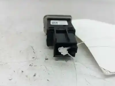 Peça sobressalente para automóvel em segunda mão botão esp por skoda suberb (3t4) elegance referências oem iam 3t0927134a