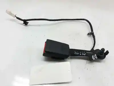 Автозапчастина б/у передній правий гачок для kia carens iv 1.7 crdi посилання на oem iam 88840a4000  