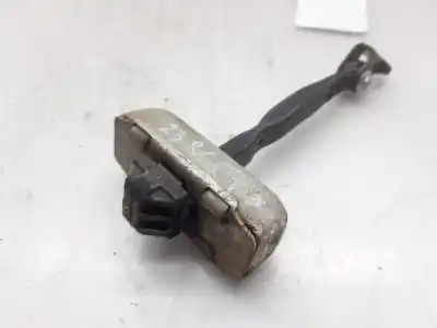 Second-hand car spare part door stop for lexus is200 (ds2/is2) 220d oem iam references 6864053021