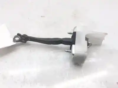 Автозапчасти б/у дверной фиксатор за lexus is iii (_e3_) 300h (ave30_) ссылки oem iam 6861053070