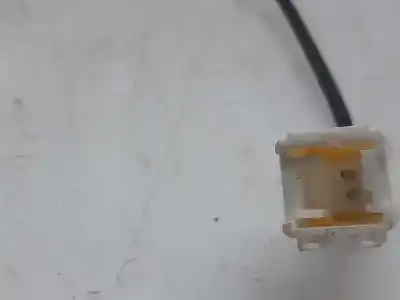 Автозапчастина б/у задній правий гачок для jeep renegade longitude fwd посилання на oem iam 7356444750  