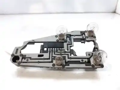 Pièce détachée automobile d'occasion support de lampe pour peugeot 106 (s2) long beach références oem iam   
