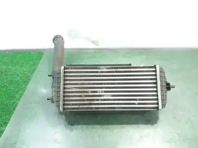 Piesă de schimb auto la mâna a doua radiator aer intercooler pentru kia carens iv 1.7 crdi referințe oem iam 282702a820