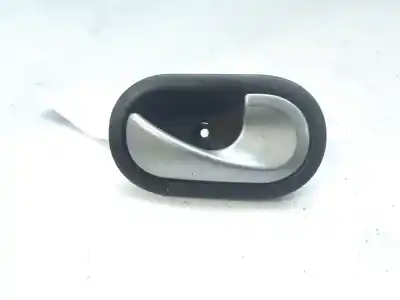 Second-hand car spare part interior right front handle for renault clio iii emotion oem iam references 310580  