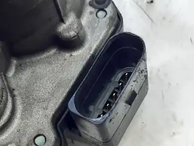 Автозапчасти б/у бабочка коробка за seat leon (5f1) 2.0 tdi ссылки oem iam 04l128063h  