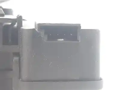 Second-hand car spare part trunk lock for bmw serie 3 coupe (e46) 318 ci oem iam references 8196401  