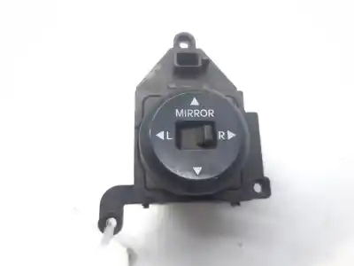 Second-hand car spare part rearview side mirror switch for hyundai i30cw classic oem iam references 935402l000