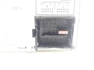 Second-hand car spare part audio system / radio cd for volkswagen passat b6 variant (3c5) 2.0 tdi 16v oem iam references 1k0035186p  