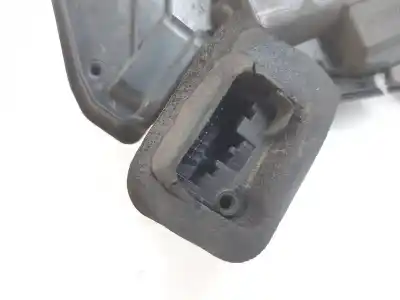 Автозапчастина б/у замок передній праві двері для skoda rapid ambition посилання на oem iam 5e1837016a   Автозапчастина б/у замок передній праві двері для skoda rapid ambition посилання на oem iam 5e1837016a