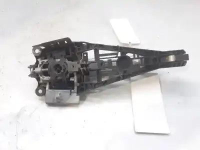 Second-hand car spare part exterior right front door handle for opel astra j (p10) 1.7 cdti (68) oem iam references 14096401  