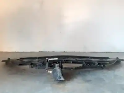 İkinci el araba yedek parçası ÖN PANEL için RENAULT MEGANE II BERLINA 5P  OEM IAM referansları 674061422R  