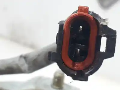 Peça sobressalente para automóvel em segunda mão elevador de vidros traseiro direito por kia sorento 2.5 crdi concept referências oem iam 834043e000