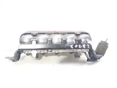 Peça sobressalente para automóvel em segunda mão farolim de travão central por kia sorento 2.5 crdi concept referências oem iam 927003e000