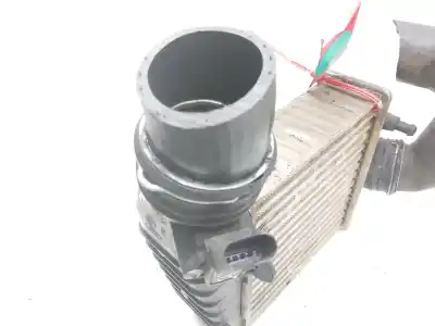 İkinci el araba yedek parçası INTERCOOLER için VOLKSWAGEN PASSAT BERLINA (3B3)  OEM IAM referansları 3B0145806  