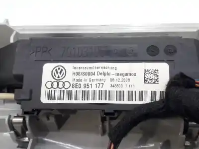 Автозапчастина б/у внутрішне світло для seat exeo (3r2) 2.0 tdi посилання на oem iam 8e0951177  