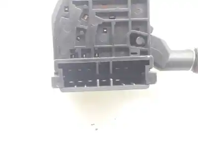 Second-hand car spare part windshiel wiper switch for renault 19 (b/c/l53) 1.4e rl 80 cv / 59 kw oem iam references 7700781671