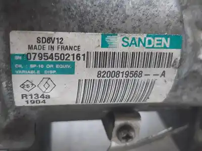 Second-hand car spare part air conditioning compressor for renault clio iii exception 75 cv / 55 kw oem iam references 8200819568  