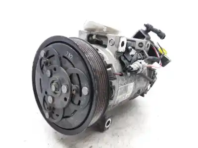Peça sobressalente para automóvel em segunda mão compressor de ar condicionado a/a a/c por renault captur i zen 110 cv / 81 kw referências oem iam 926004990r  