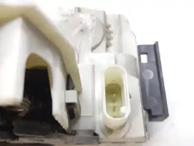 Автозапчастина б/у ЗАМОК ЗАДНЬОГО ПРАВОГО ДВЕРЯ для MERCEDES-BENZ CLASE CLA (W117)  Посилання на OEM IAM 2047302835  