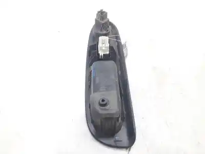 Second-hand car spare part right front power window switch for renault clio ii fase ii (b/cb0) base authentique 82 cv / 60 kw oem iam references 8200060046  